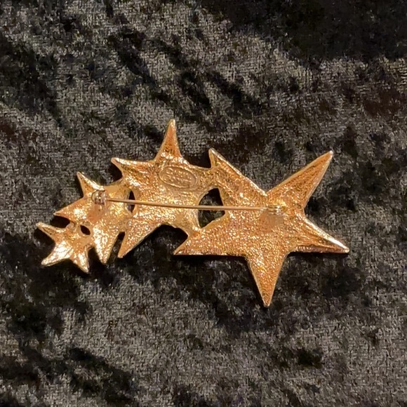 Casual Corner Gold tone Star Brooch Set - Picture 5 of 6